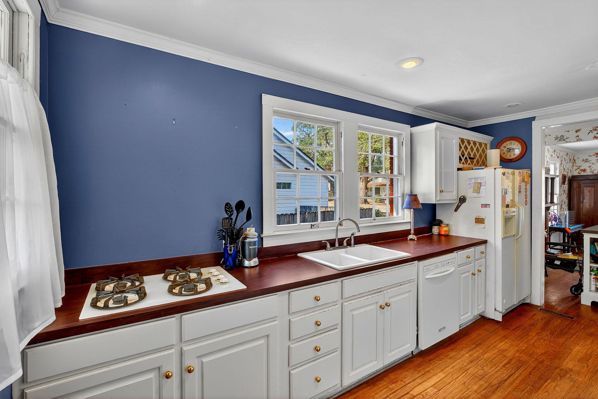 704 Carn Street Walterboro, SC 29488 - Photo 19 of 49 16-web-or-mls-_DSC0570