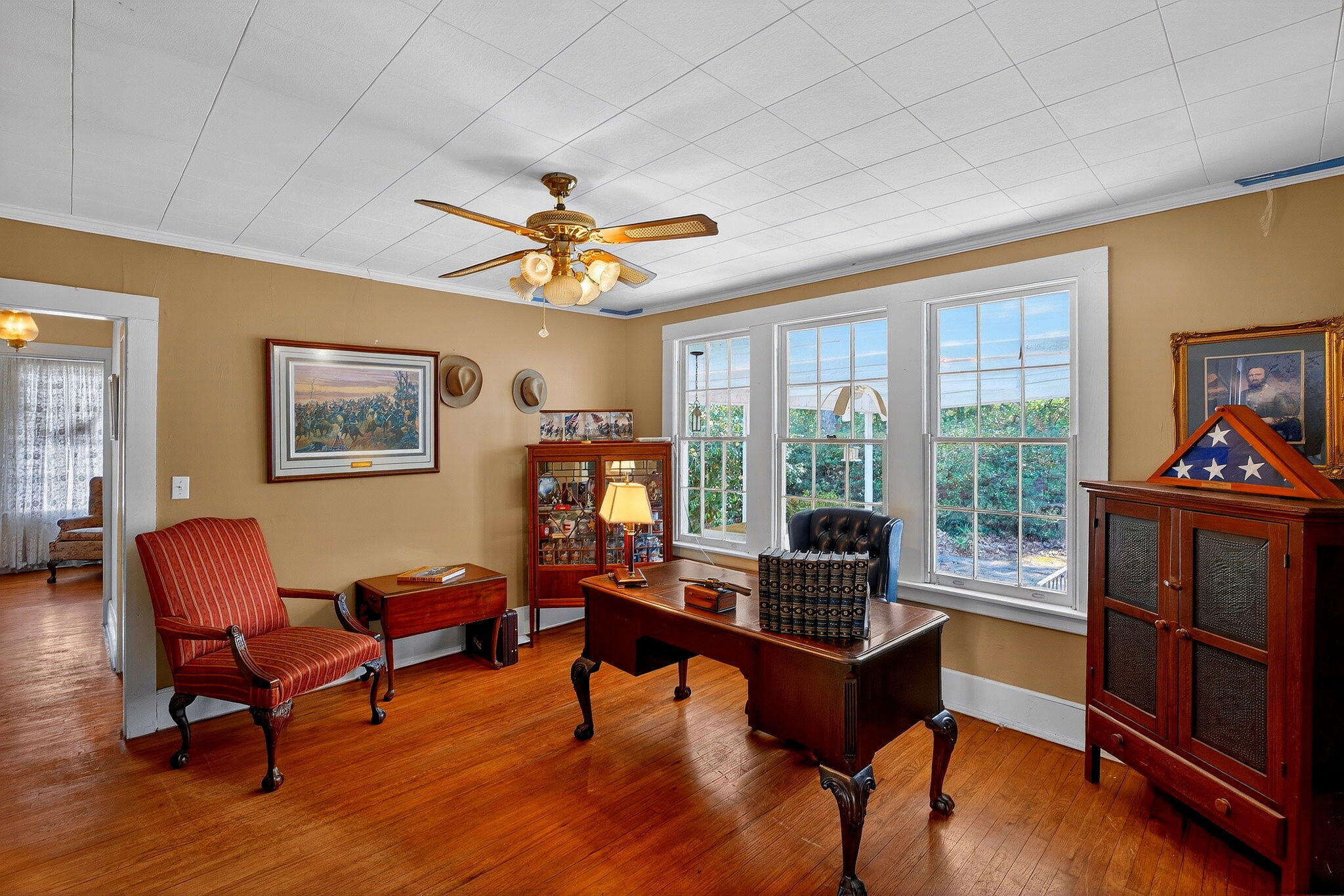 704 Carn Street Walterboro, SC 29488 - Photo 9 of 49 17-web-or-mls-_DSC0574