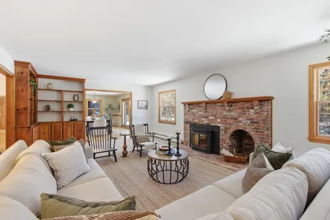 $1,098,000 | 58 Kelleher Street, Marlborough, MA 01752