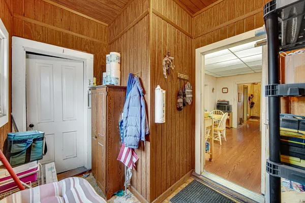 $160,000 | 12815 Lincoln Street, Blue Island, IL 60406