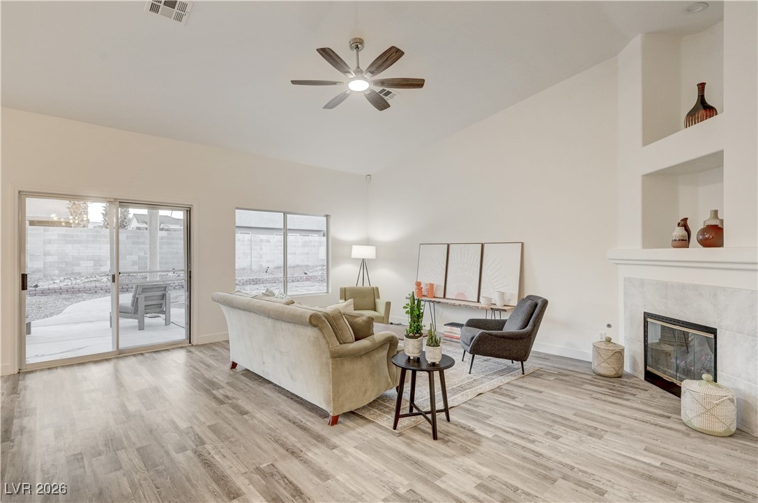 4323 Village Spring Street Las Vegas, NV 89147 - Photo 4 of 27