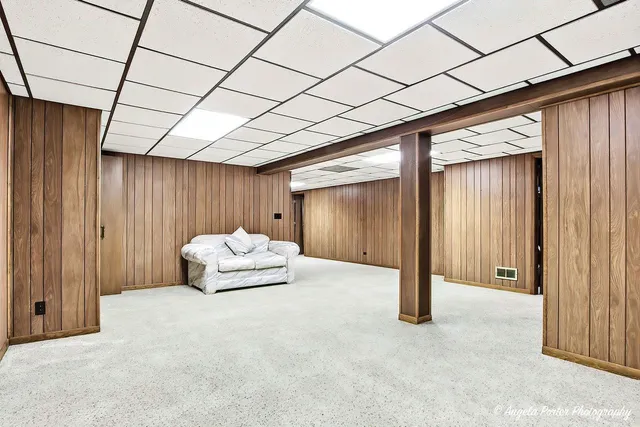 $385,000 | 26140 Ann Court, Wauconda, IL 60084