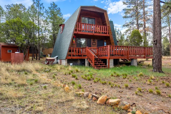 $295,000 | 2921 Breezy Pine Drive, Overgaard, AZ 85933