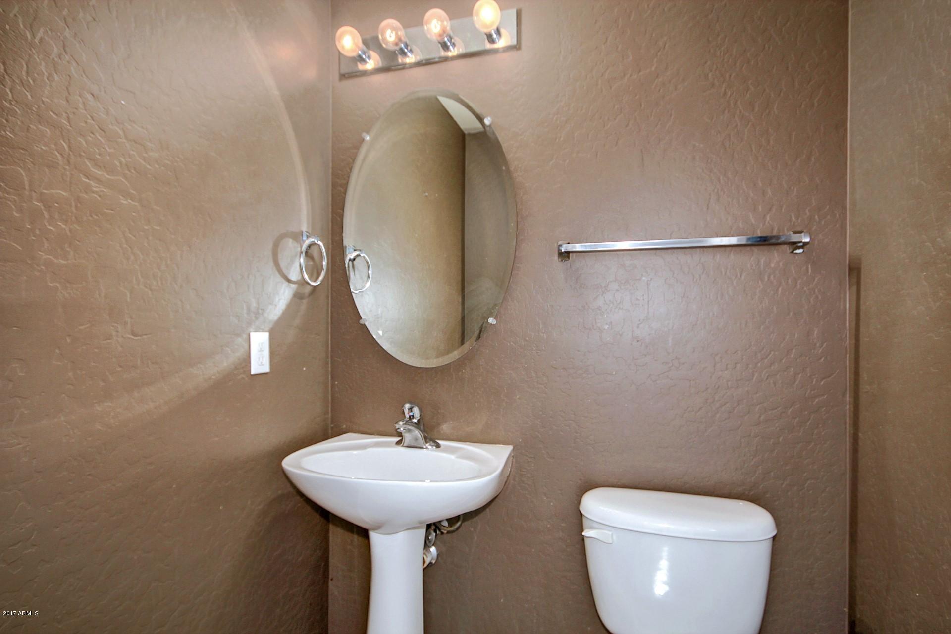 3715 West Carter Road Phoenix, AZ 85041 - Photo 8 of 24 0013-Carter 3715 (13)