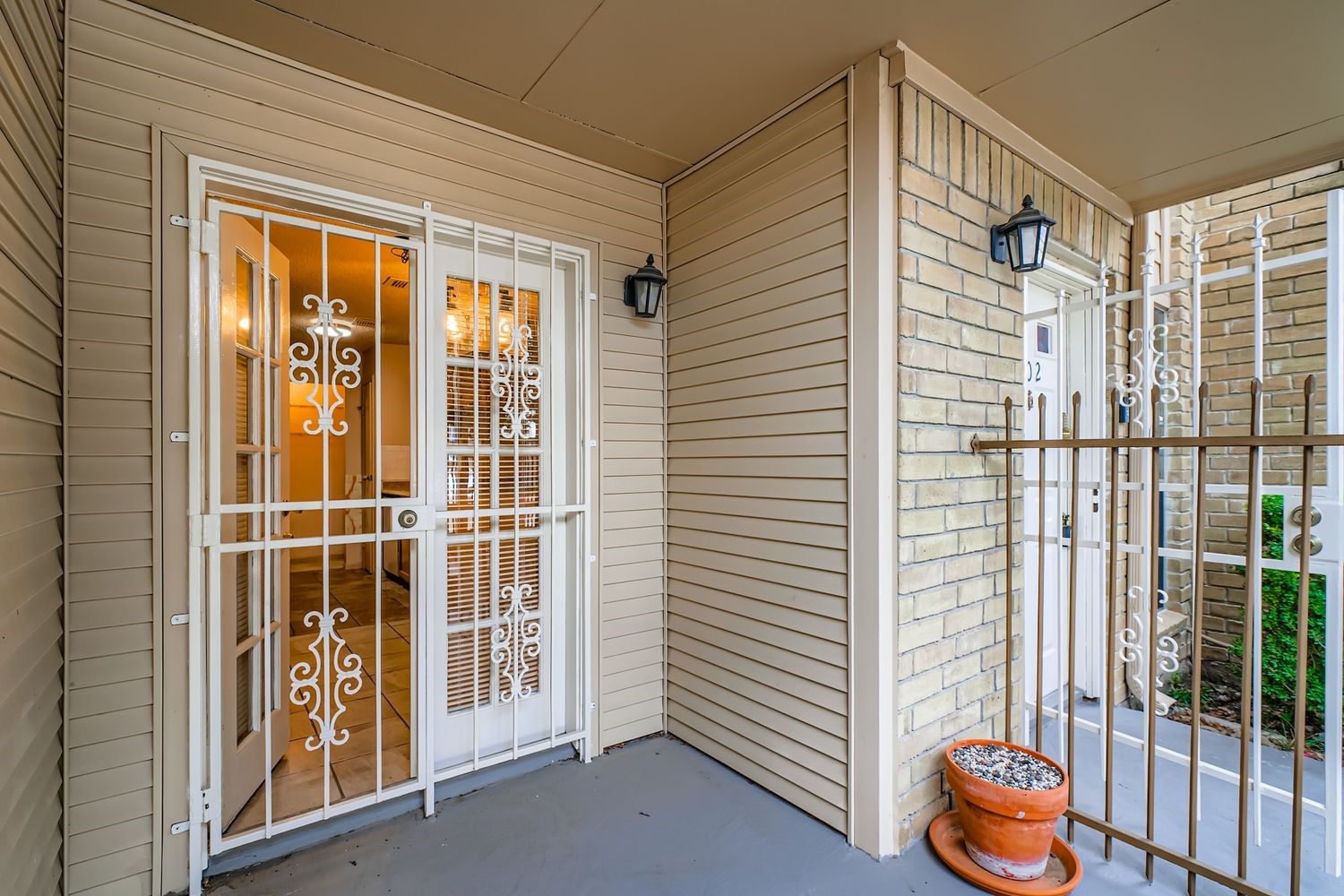 3100 Jeanetta Street, Unit 602 Houston, TX 77063 - Photo 31 of 34 a front door view of outdoor space