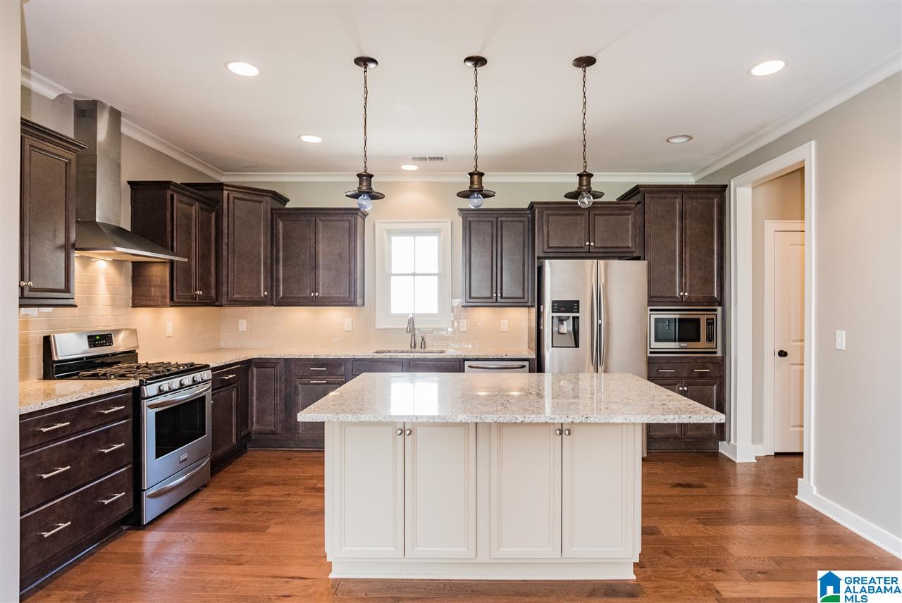 2784 Montauk Road Birmingham, AL 35226 - Photo 9 of 42