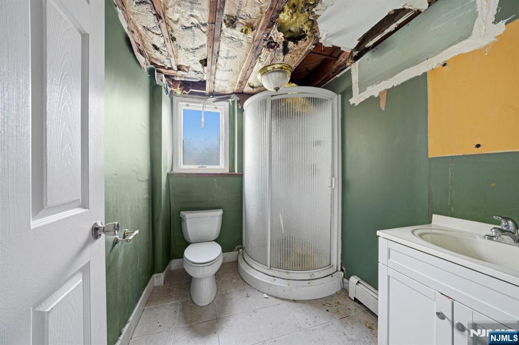 111 Deerfield Road Wayne, NJ 07470 - Photo 16 of 24