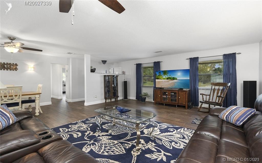 1463 Northwest Spruce Ridge Drive Stuart, FL 34994 - Photo 8 of 34 Gallery Image 8
