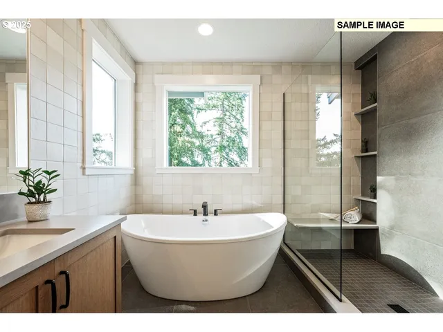 $1,399,999 | 22990 Bland Circle, West Linn, OR 97068