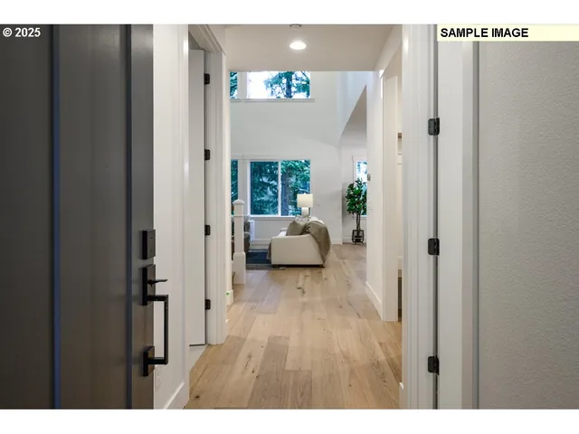 $1,399,999 | 22990 Bland Circle, West Linn, OR 97068