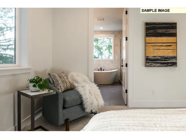 $1,399,999 | 22990 Bland Circle, West Linn, OR 97068