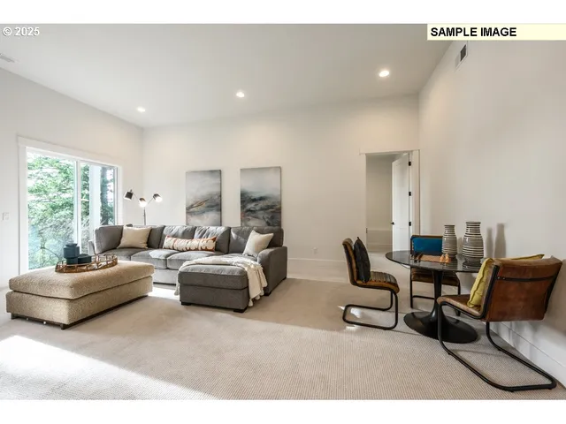 $1,399,999 | 22990 Bland Circle, West Linn, OR 97068