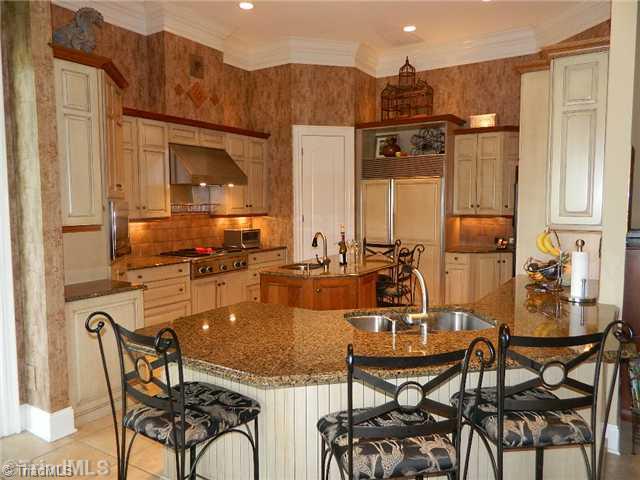 4206 Rock Bridge Road High Point, NC 27262 - Photo 13 of 16 Kitchen.