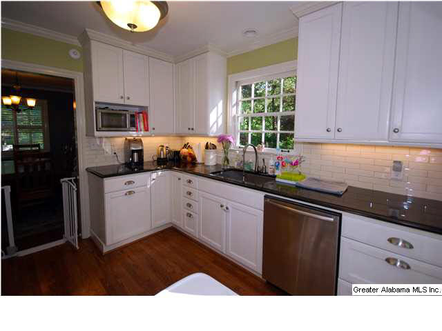 910 Saulter Road Birmingham, AL 35209 - Photo 6 of 30