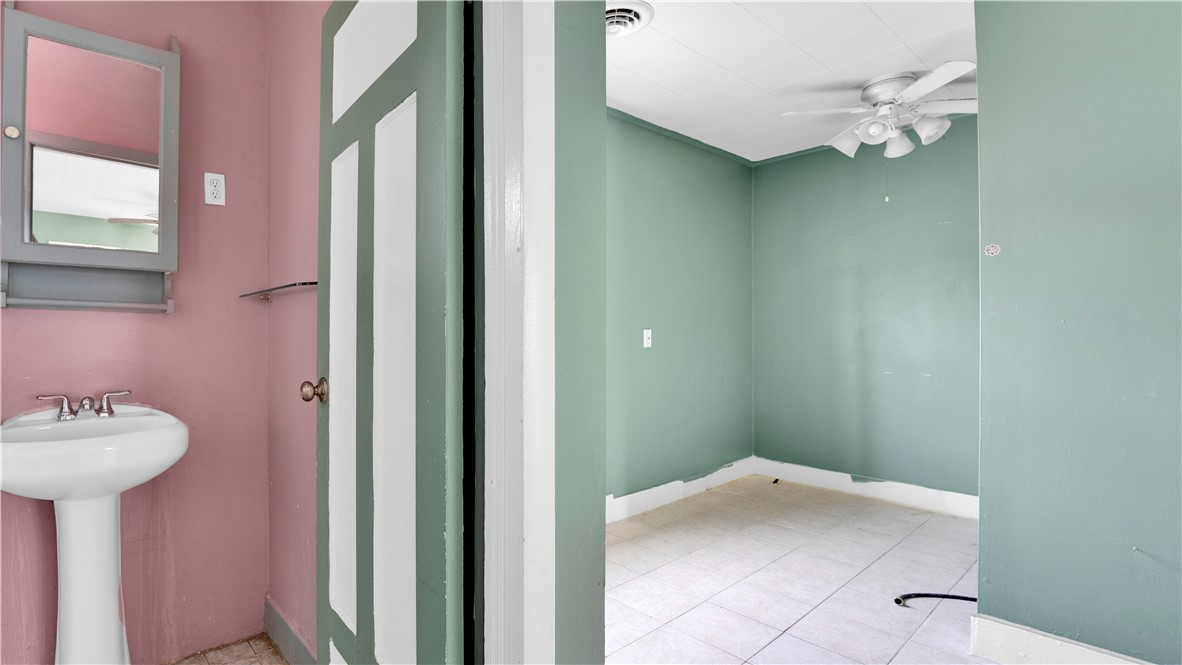 764 Jay Street, Unit 2 Rochester, NY 14606 - Photo 9 of 26