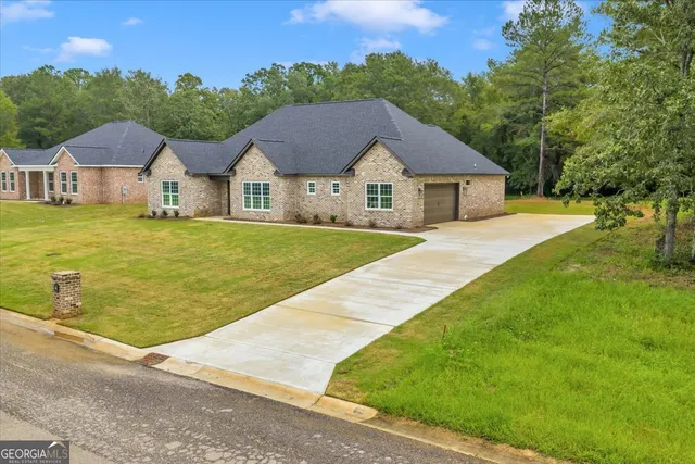 $421,000 | 70 River Ridge Drive, Hawkinsville, GA 31036