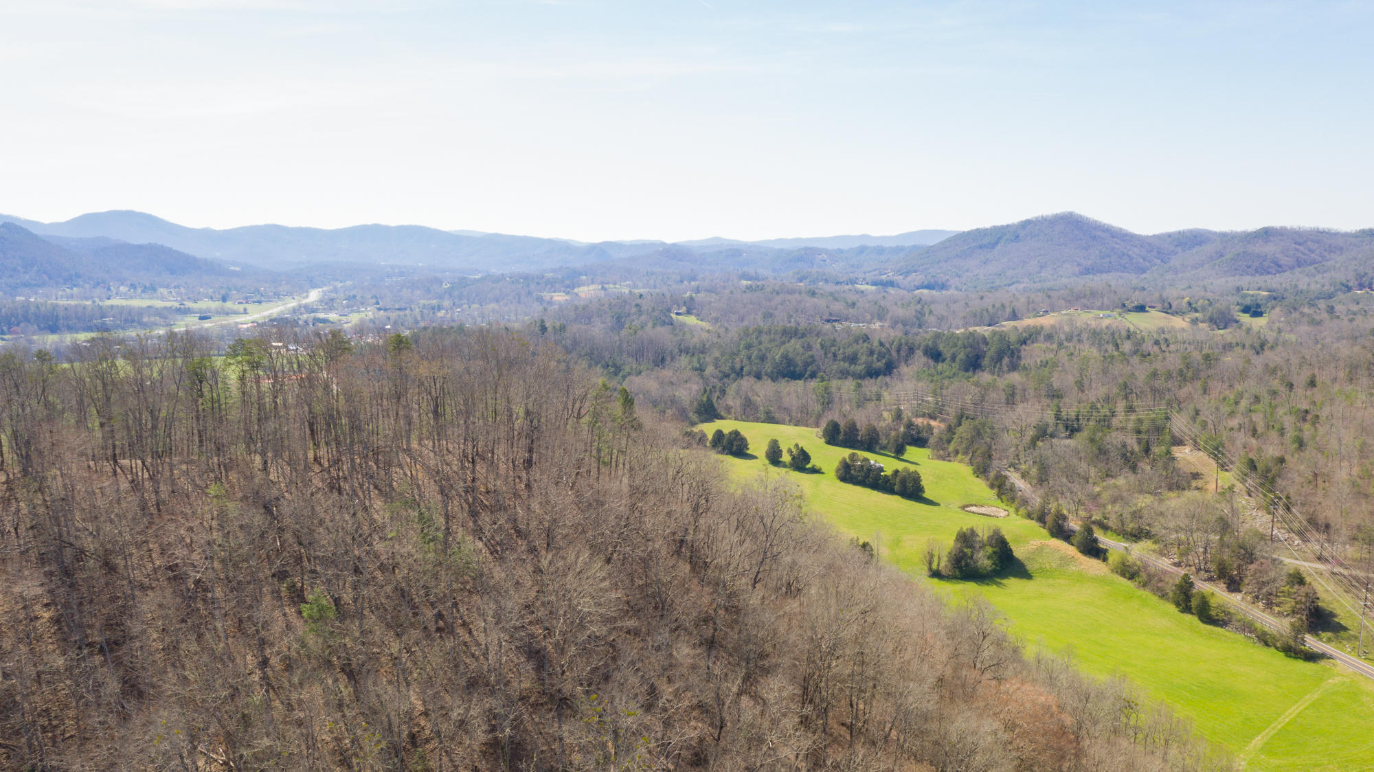 608 Wears Valley Road Townsend, TN 37882 - Photo 24 of 30 608 Wears Valley LQ-24