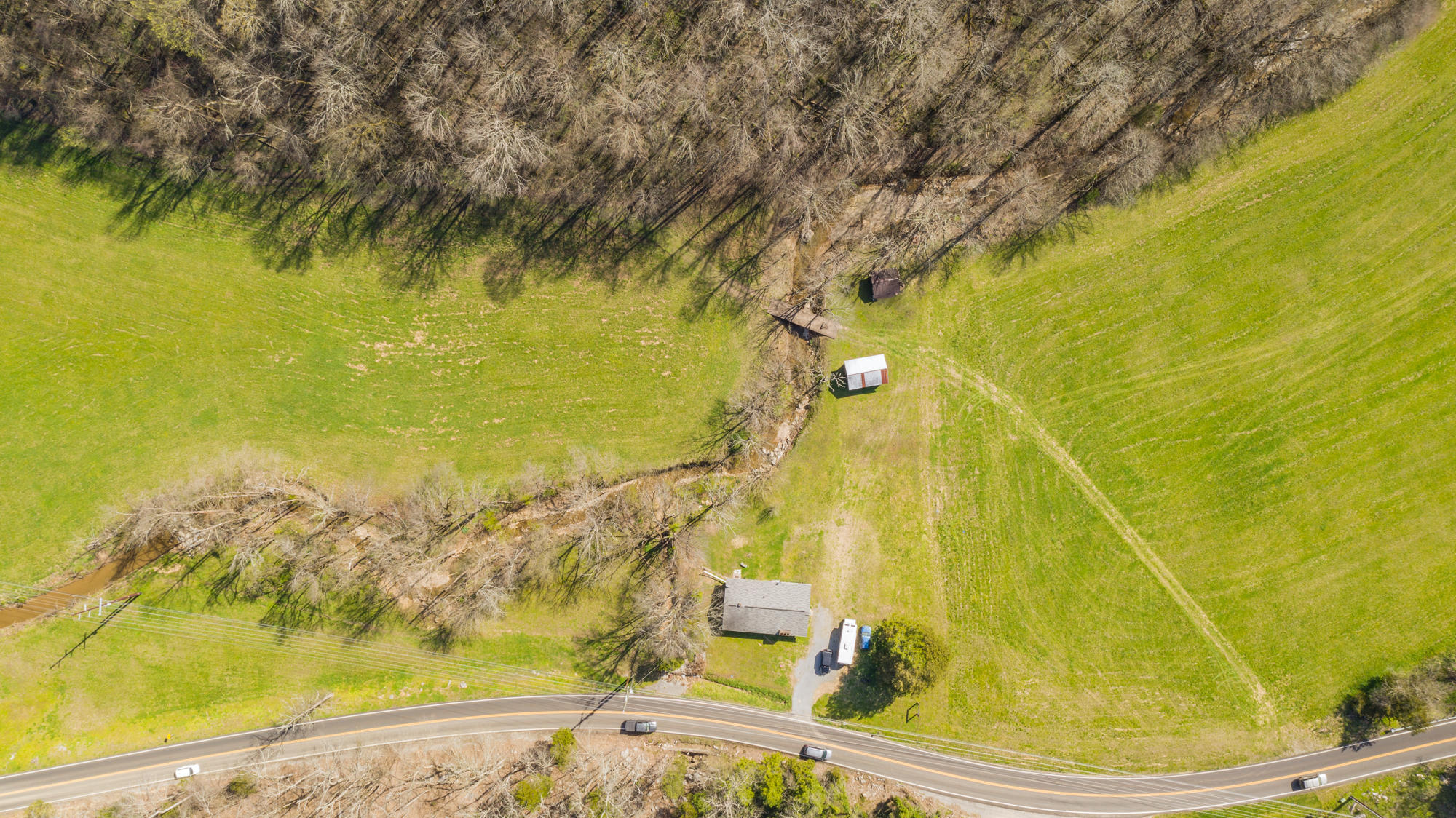 608 Wears Valley Road Townsend, TN 37882 - Photo 27 of 30 608 Wears Valley LQ-27