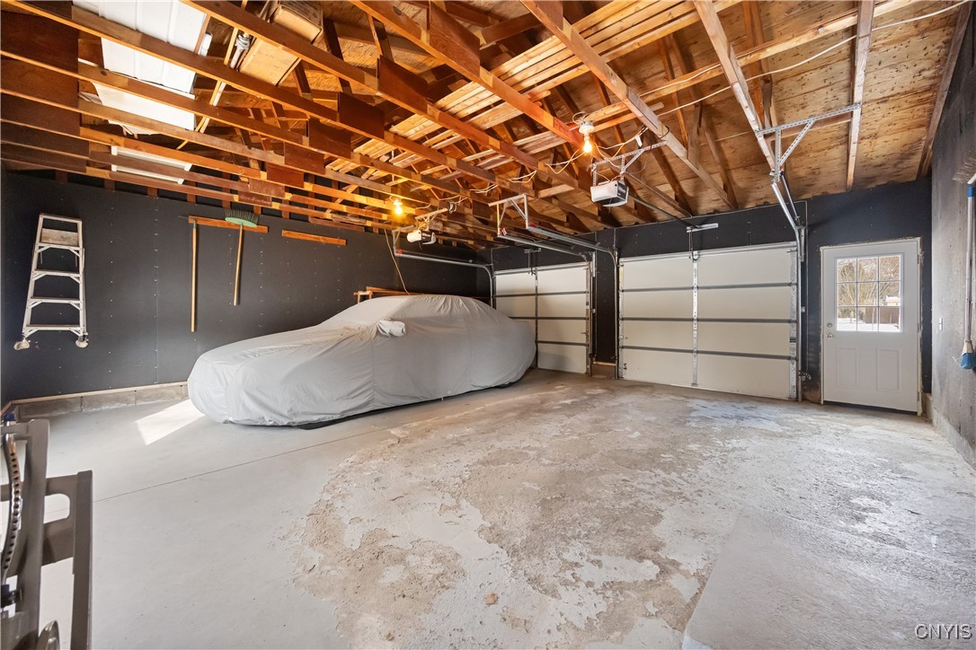 7297 Greenbriar Road Cicero, NY 13212 - Photo 18 of 35