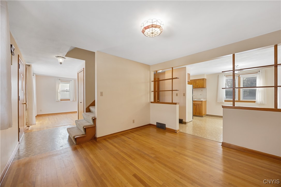 7297 Greenbriar Road Cicero, NY 13212 - Photo 7 of 35