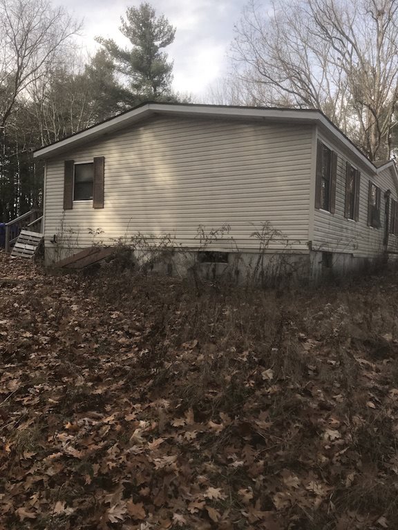 11 Clark Road Londonderry, NH 03053 - Photo 4 of 6