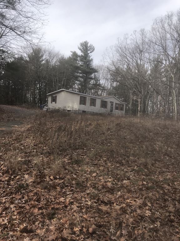 11 Clark Road Londonderry, NH 03053 - Photo 5 of 6