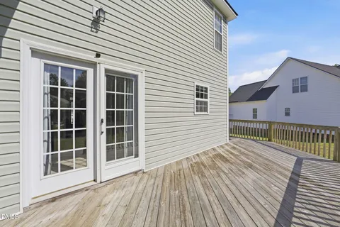 $399,900 | 323 Windgate Drive, Clayton, NC 27527
