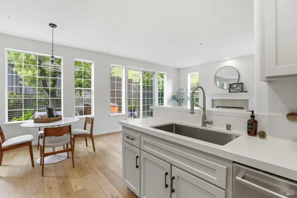 $1,695,000 | 11 Red Oak Court, Novato, CA 94949