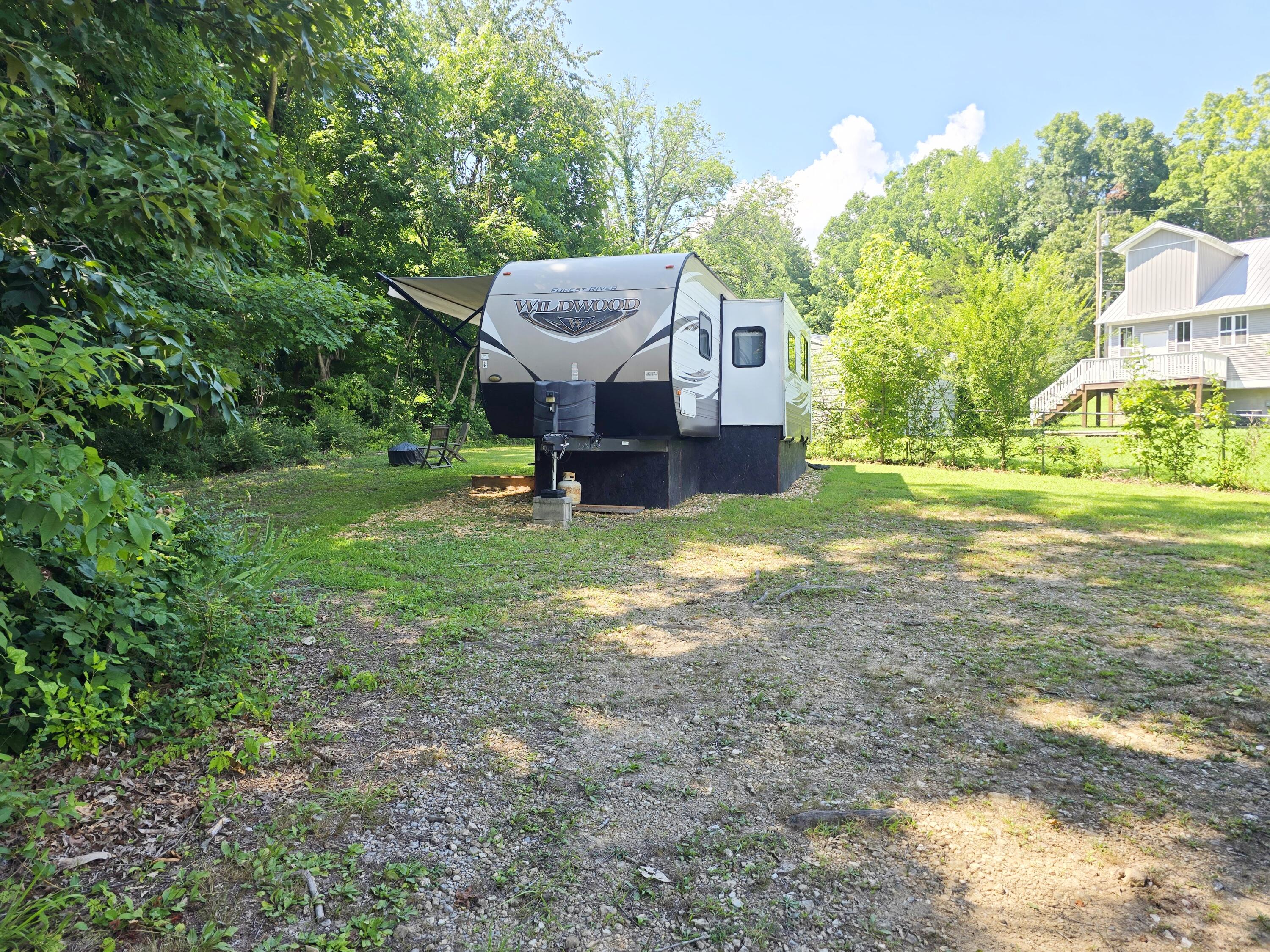 217 Dower Road Chattanooga, TN 37419 - Photo 20 of 20 area for RV