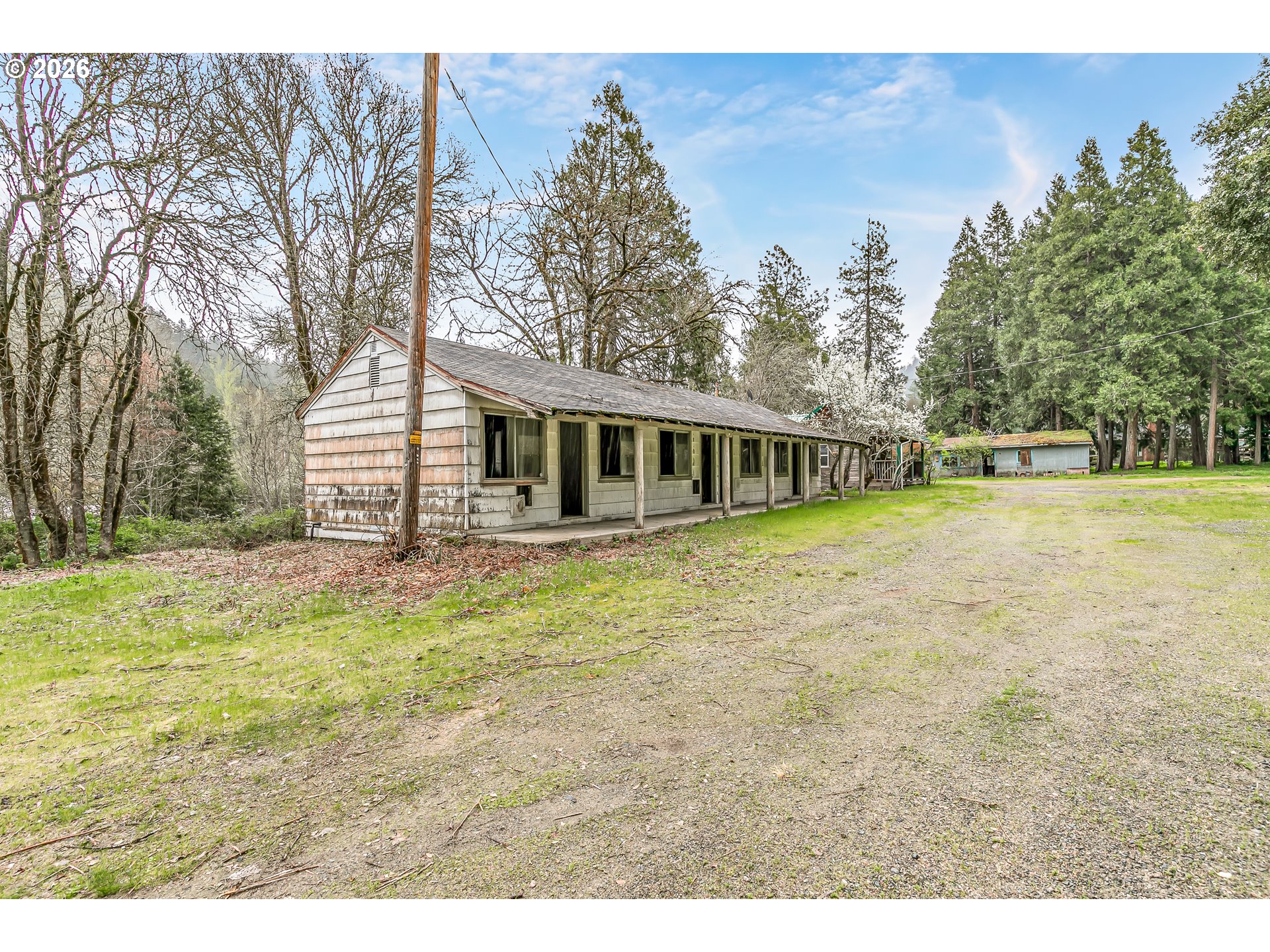 159 Bloom Road Wolf Creek, OR 97497 - Photo 36 of 44