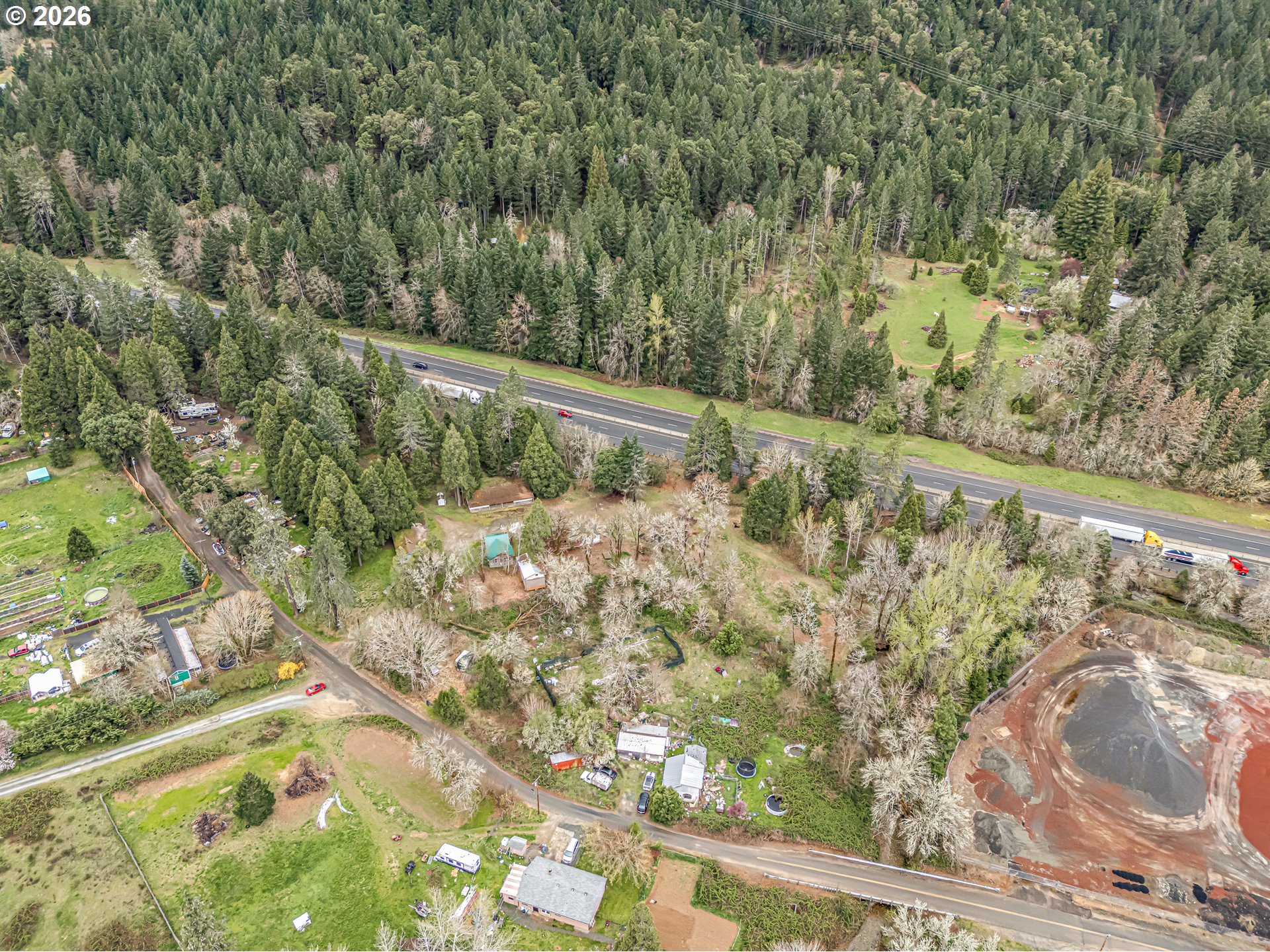 159 Bloom Road Wolf Creek, OR 97497 - Photo 5 of 44