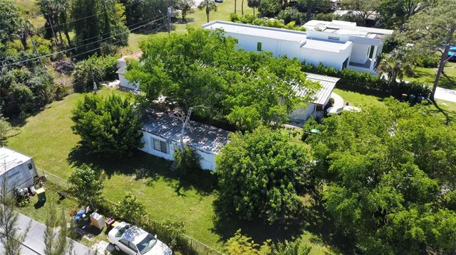 $210,000 | 3030 Karen Drive, Naples, FL 34112