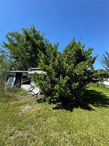 $210,000 | 3030 Karen Drive, Naples, FL 34112