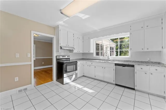 $372,000 | 1410 Pennrose Drive, Reidsville, NC 27320