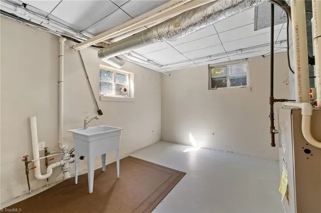 $372,000 | 1410 Pennrose Drive, Reidsville, NC 27320