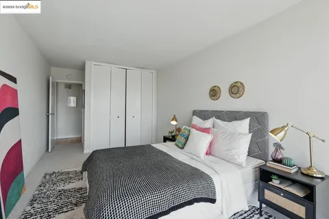 $545,000 | 1555 Lakeside Drive, Unit 191, Oakland, CA 94612