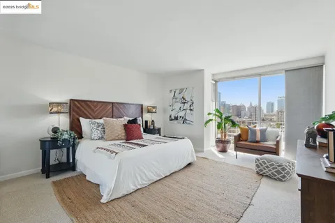 $545,000 | 1555 Lakeside Drive, Unit 191, Oakland, CA 94612