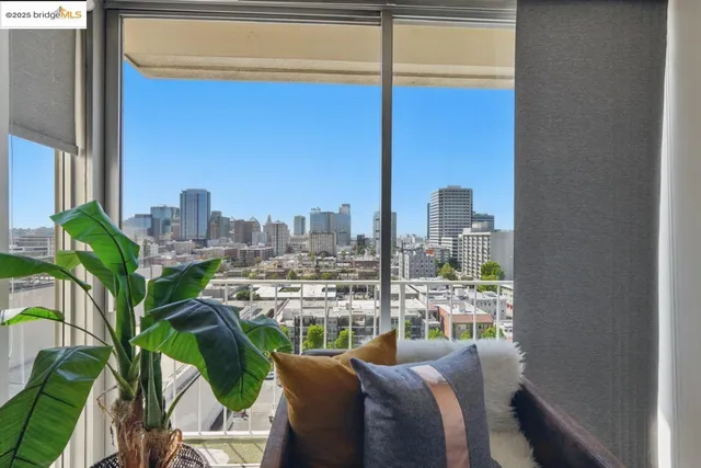 $575,000 | 1555 Lakeside Drive, Unit 191, Oakland, CA 94612