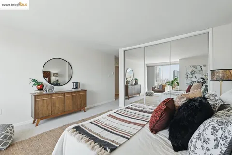 $545,000 | 1555 Lakeside Drive, Unit 191, Oakland, CA 94612