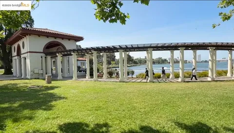 $545,000 | 1555 Lakeside Drive, Unit 191, Oakland, CA 94612