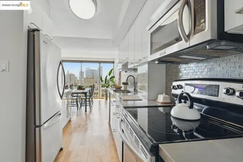 $545,000 | 1555 Lakeside Drive, Unit 191, Oakland, CA 94612