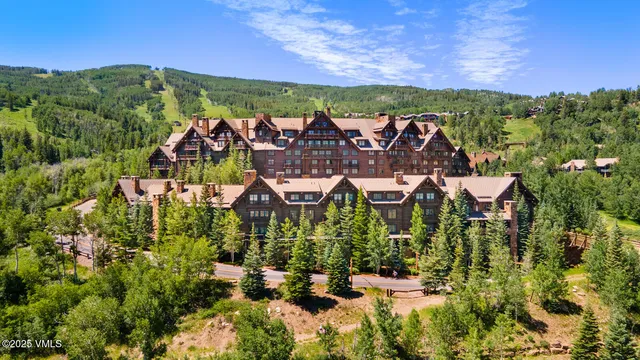$2,865,000 | 130 Daybreak Ridge Road, Unit HS619, Avon, CO 81620