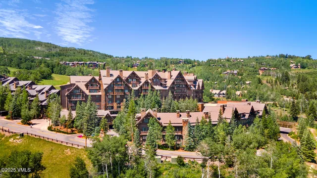 $2,865,000 | 130 Daybreak Ridge Road, Unit HS619, Avon, CO 81620
