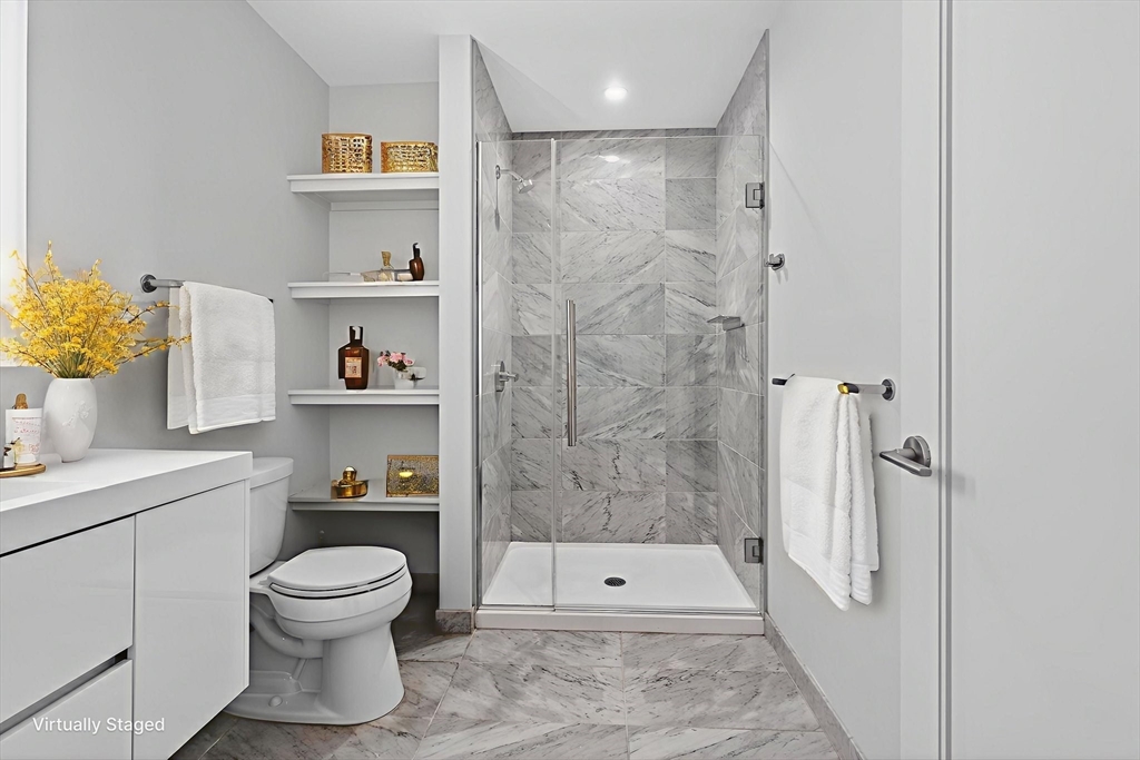 133 Seaport Boulevard, Unit 1017 Boston, MA 02210 - Photo 11 of 28