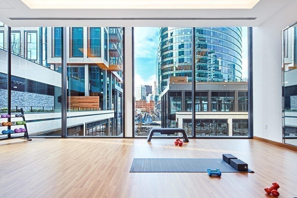 133 Seaport Boulevard, Unit 1017 Boston, MA 02210 - Photo 16 of 28