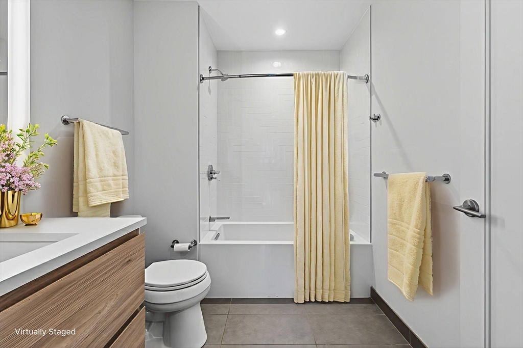 133 Seaport Boulevard, Unit 1017 Boston, MA 02210 - Photo 10 of 28