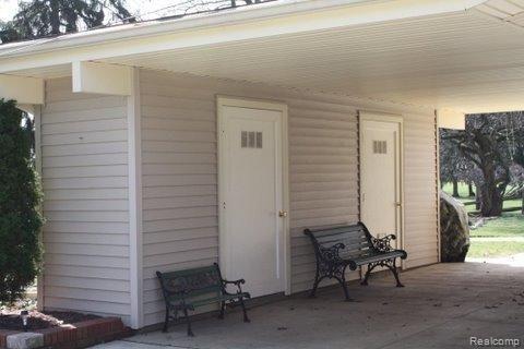 298 Ruff Drive Monroe, MI 48162 - Photo 23 of 25 IMG_3416.jpg