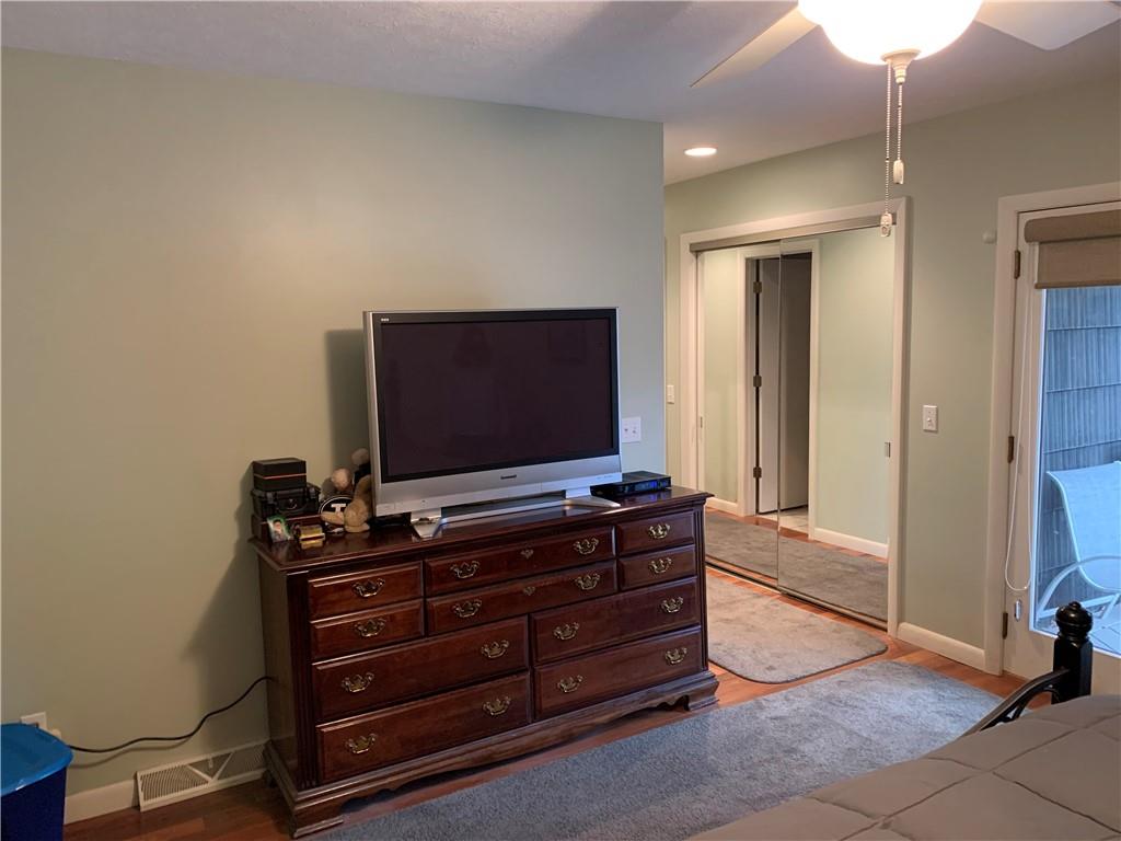 490 Robertson Road Hermitage, PA 16148 - Photo 13 of 22 Gallery Image 13