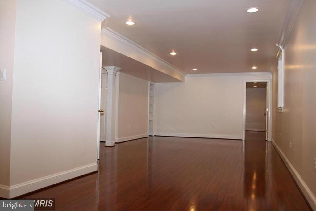 6251 Willowfield Way Springfield, VA 22150 - Photo 24 of 30 Basement1