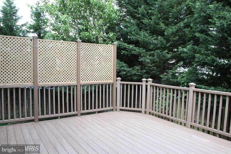 6251 Willowfield Way Springfield, VA 22150 - Photo 29 of 30 deck1